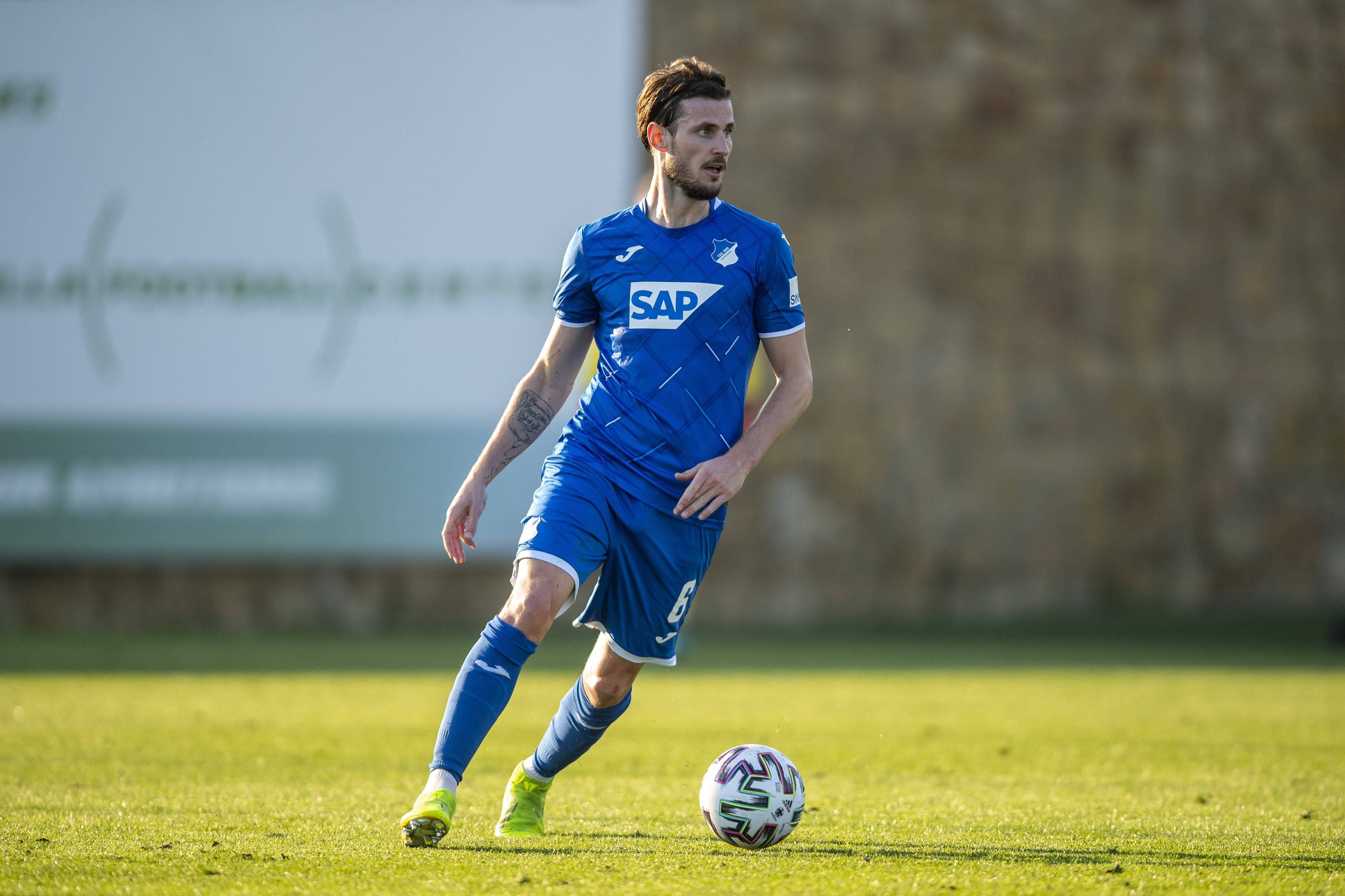 美因茨客场不敌对手，需寻找突破口的简单介绍