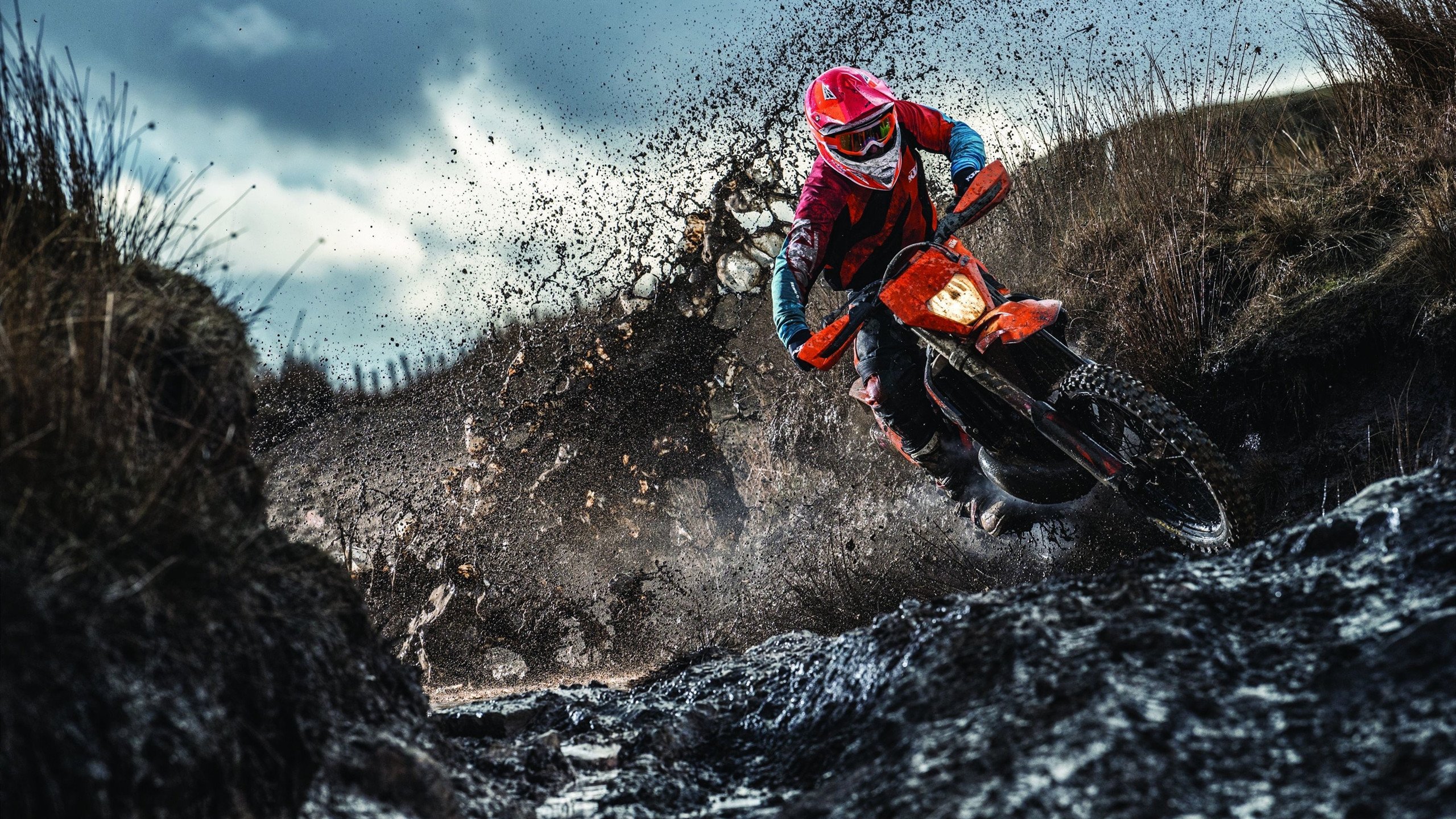 绿茵场上的奇迹，加纳压哨绝杀瑞典，欧冠半决赛焦点战诞生史诗逆转