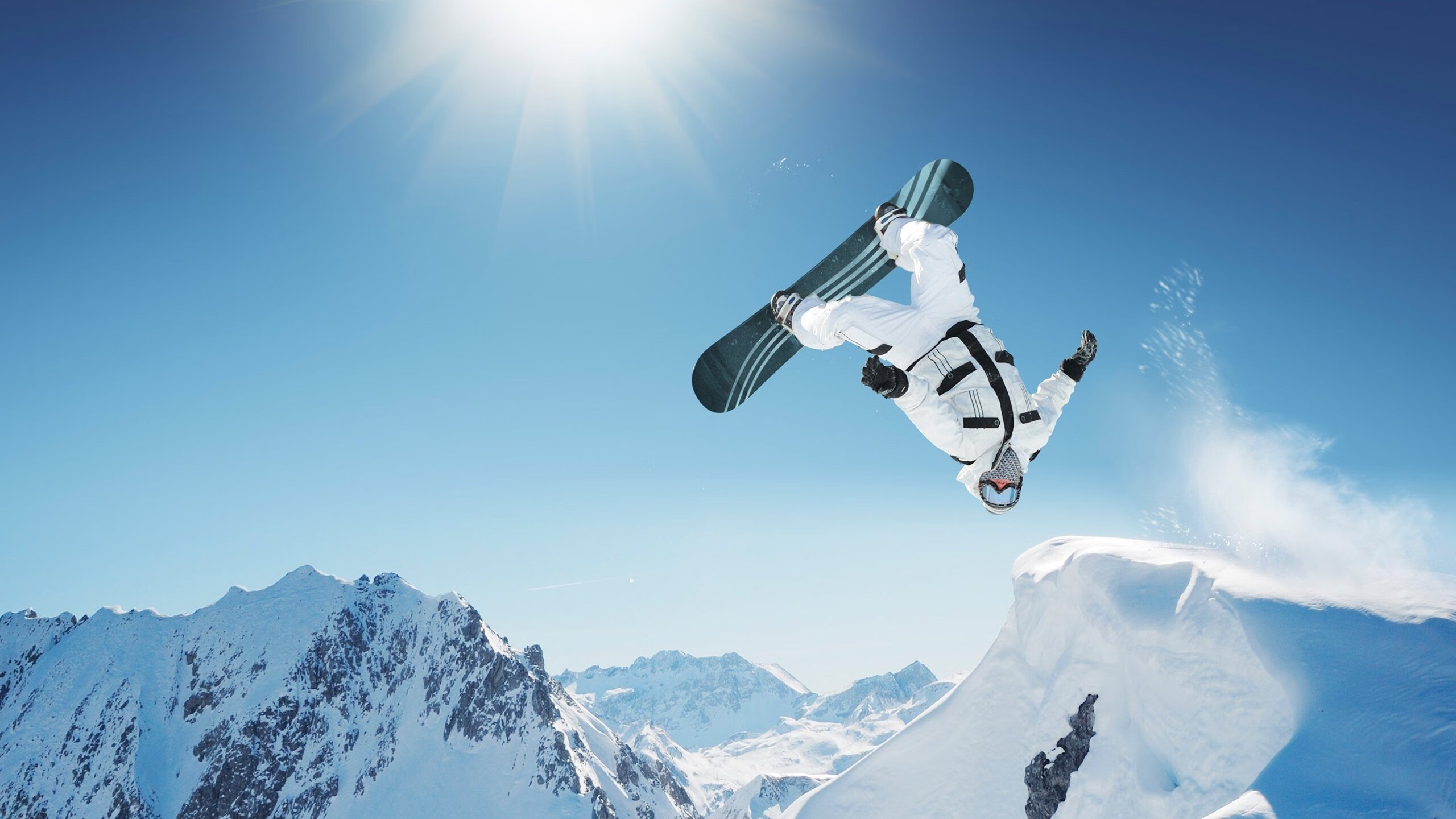 阿什拉夫爆发，秘鲁末节带走西班牙，一场跨越篮球与足球的传奇对话