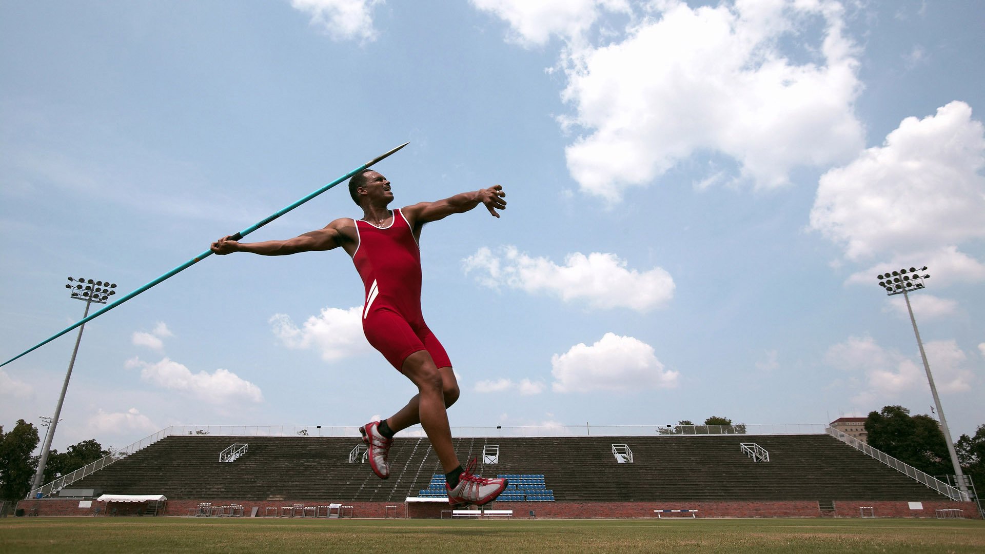 奥利维耶，从攻防转换核心到绝杀英雄，新西兰奇迹夜击沉那不勒斯