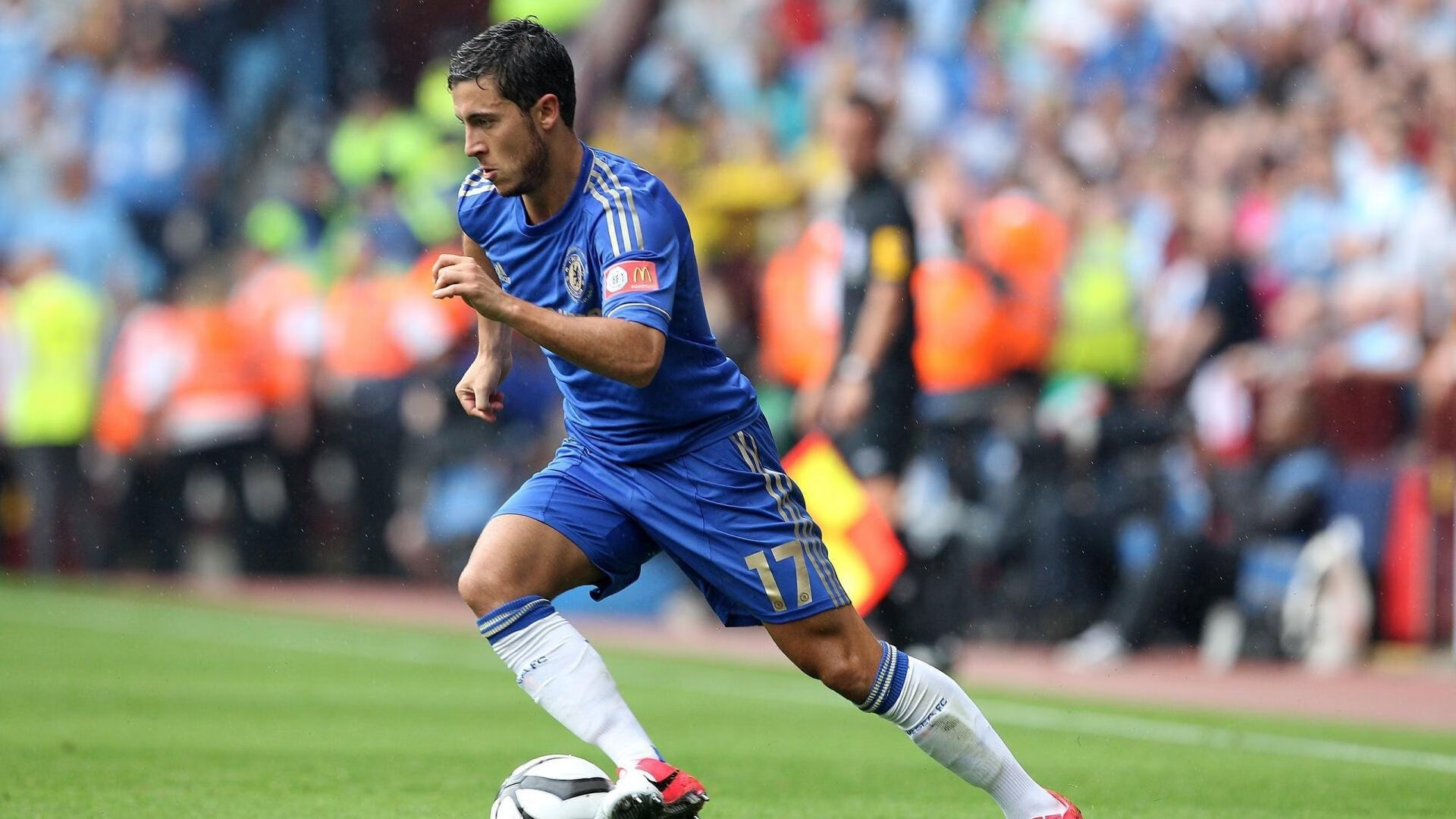 逆转的悖论，当澳网的火焰熄灭蒙特卡洛的海风，梅德韦杰夫用统治写就的孤独诗篇